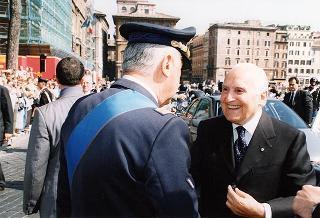 Roma, Altare della Patria: deposizione di una corona d'alloro da parte del Presidente della Repubblica in occasione della Festa Nazionale della Repubblica