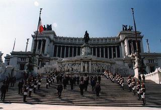 Roma, Altare della Patria: deposizione di una corona d'alloro da parte del Presidente della Repubblica in occasione della Festa Nazionale della Repubblica