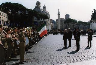 Roma, Altare della Patria: deposizione di una corona d'alloro da parte del Presidente della Repubblica in occasione della Festa Nazionale della Repubblica