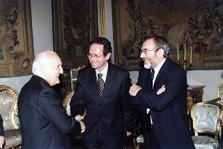 Quirinale Cortile d'Onore: Concerto dell'Orchestra Sinfonica Nazionale della RAI e del Coro dell'Accademia Nazionale di Santa Cecilia, diretti dal Maestro Gianluigi Gelmetti, in occasione della Festa Nazionale della Repubblica
