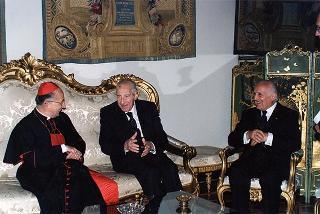 Quirinale Cortile d'Onore: Concerto dell'Orchestra Sinfonica Nazionale della RAI e del Coro dell'Accademia Nazionale di Santa Cecilia, diretti dal Maestro Gianluigi Gelmetti, in occasione della Festa Nazionale della Repubblica