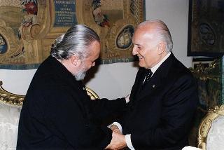 Quirinale Cortile d'Onore: Concerto dell'Orchestra Sinfonica Nazionale della RAI e del Coro dell'Accademia Nazionale di Santa Cecilia, diretti dal Maestro Gianluigi Gelmetti, in occasione della Festa Nazionale della Repubblica