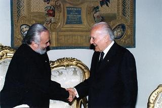 Quirinale Cortile d'Onore: Concerto dell'Orchestra Sinfonica Nazionale della RAI e del Coro dell'Accademia Nazionale di Santa Cecilia, diretti dal Maestro Gianluigi Gelmetti, in occasione della Festa Nazionale della Repubblica