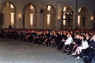 Quirinale Cortile d'Onore: Concerto dell'Orchestra Sinfonica Nazionale della RAI e del Coro dell'Accademia Nazionale di Santa Cecilia, diretti dal Maestro Gianluigi Gelmetti, in occasione della Festa Nazionale della Repubblica