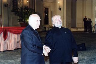 Quirinale Cortile d'Onore: Concerto dell'Orchestra Sinfonica Nazionale della RAI e del Coro dell'Accademia Nazionale di Santa Cecilia, diretti dal Maestro Gianluigi Gelmetti, in occasione della Festa Nazionale della Repubblica