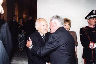 Quirinale Cortile d'Onore: Concerto dell'Orchestra Sinfonica Nazionale della RAI e del Coro dell'Accademia Nazionale di Santa Cecilia, diretti dal Maestro Gianluigi Gelmetti, in occasione della Festa Nazionale della Repubblica