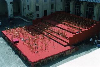 Quirinale Cortile d'Onore: Concerto dell'Orchestra Sinfonica Nazionale della RAI e del Coro dell'Accademia Nazionale di Santa Cecilia, diretti dal Maestro Gianluigi Gelmetti, in occasione della Festa Nazionale della Repubblica