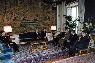 Avv. Furio Lauri, presidente del Gruppo Medaglie d'Oro al Valor Militare d'Italia, con il nuovo Consiglio direttivo