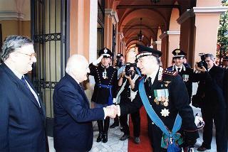 Roma: intervento del Presidente della Repubblica, in forma ufficiale, al 184° anniversario di fondazione dell'Arma dei Carabinieri