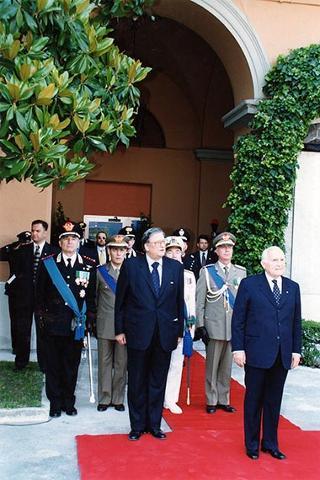 Roma: intervento del Presidente della Repubblica, in forma ufficiale, al 184° anniversario di fondazione dell'Arma dei Carabinieri