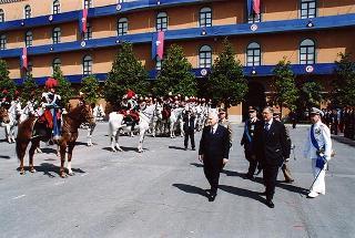 Roma: intervento del Presidente della Repubblica, in forma ufficiale, al 184° anniversario di fondazione dell'Arma dei Carabinieri