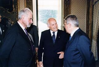 Torino: intervento del Presidente della Repubblica alla cerimonia inaugurale del III Congresso internazionale di studi sulla Sindone ed alla celebrazione del 50° anniversario dell'elezione di Luigi Einaudi alla Presidenza della Repubblica