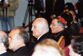 Torino: intervento del Presidente della Repubblica alla cerimonia inaugurale del III Congresso internazionale di studi sulla Sindone ed alla celebrazione del 50° anniversario dell'elezione di Luigi Einaudi alla Presidenza della Repubblica