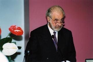 Torino: intervento del Presidente della Repubblica alla cerimonia inaugurale del III Congresso internazionale di studi sulla Sindone ed alla celebrazione del 50° anniversario dell'elezione di Luigi Einaudi alla Presidenza della Repubblica