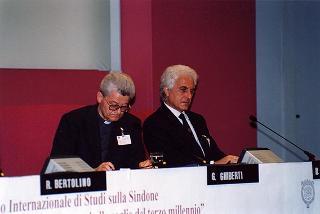 Torino: intervento del Presidente della Repubblica alla cerimonia inaugurale del III Congresso internazionale di studi sulla Sindone ed alla celebrazione del 50° anniversario dell'elezione di Luigi Einaudi alla Presidenza della Repubblica