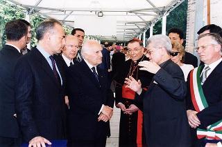 Torino: intervento del Presidente della Repubblica alla cerimonia inaugurale del III Congresso internazionale di studi sulla Sindone ed alla celebrazione del 50° anniversario dell'elezione di Luigi Einaudi alla Presidenza della Repubblica