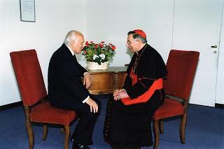 Torino: intervento del Presidente della Repubblica alla cerimonia inaugurale del III Congresso internazionale di studi sulla Sindone ed alla celebrazione del 50° anniversario dell'elezione di Luigi Einaudi alla Presidenza della Repubblica