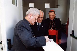 Torino: intervento del Presidente della Repubblica alla cerimonia inaugurale del III Congresso internazionale di studi sulla Sindone ed alla celebrazione del 50° anniversario dell'elezione di Luigi Einaudi alla Presidenza della Repubblica