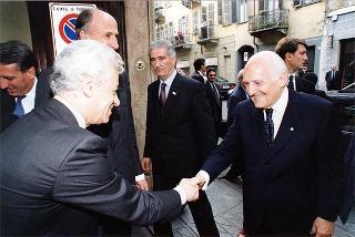 Torino: intervento del Presidente della Repubblica alla cerimonia inaugurale del III Congresso internazionale di studi sulla Sindone ed alla celebrazione del 50° anniversario dell'elezione di Luigi Einaudi alla Presidenza della Repubblica