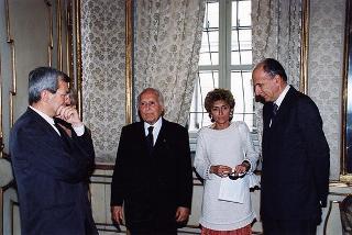 Torino: intervento del Presidente della Repubblica alla cerimonia inaugurale del III Congresso internazionale di studi sulla Sindone ed alla celebrazione del 50° anniversario dell'elezione di Luigi Einaudi alla Presidenza della Repubblica
