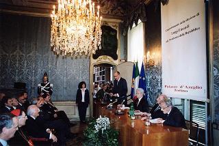 Torino: intervento del Presidente della Repubblica alla cerimonia inaugurale del III Congresso internazionale di studi sulla Sindone ed alla celebrazione del 50° anniversario dell'elezione di Luigi Einaudi alla Presidenza della Repubblica
