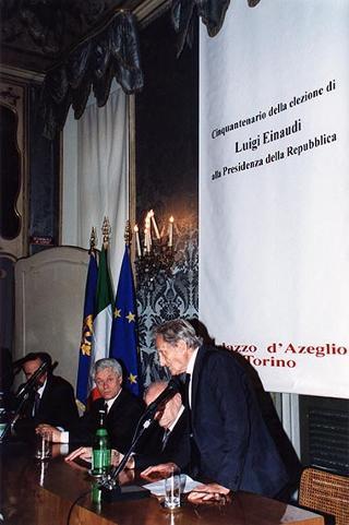 Torino: intervento del Presidente della Repubblica alla cerimonia inaugurale del III Congresso internazionale di studi sulla Sindone ed alla celebrazione del 50° anniversario dell'elezione di Luigi Einaudi alla Presidenza della Repubblica