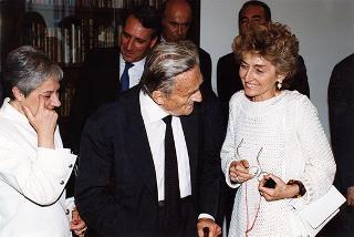 Torino: intervento del Presidente della Repubblica alla cerimonia inaugurale del III Congresso internazionale di studi sulla Sindone ed alla celebrazione del 50° anniversario dell'elezione di Luigi Einaudi alla Presidenza della Repubblica