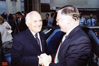 Torino: intervento del Presidente della Repubblica alla cerimonia inaugurale del III Congresso internazionale di studi sulla Sindone ed alla celebrazione del 50° anniversario dell'elezione di Luigi Einaudi alla Presidenza della Repubblica
