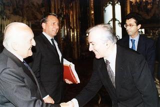 Delegazione di partecipanti all'Assemblea nazionale delle Centrali Cooperative sul tema "Insieme per continuare a costruire lavoro"