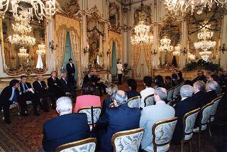 Delegazione di partecipanti all'Assemblea nazionale delle Centrali Cooperative sul tema "Insieme per continuare a costruire lavoro"