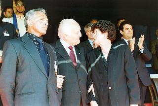 Caserta: intervento del Presidente della Repubblica alla celebrazione del 162° annuale di costituzione del Corpo dei Bersaglieri