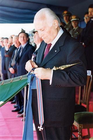 Caserta: intervento del Presidente della Repubblica alla celebrazione del 162° annuale di costituzione del Corpo dei Bersaglieri