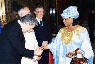 Signora Bintou Malloum, nuovo ambasciatore della Repubblica del Ciad: presentazione lettere credenziali