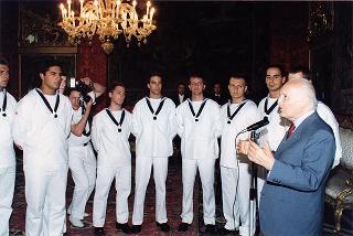 Delegazione di ufficiali e marinai della Compagnia d'onore della Marina Militare, in servizio di guardia d'onore al Palazzo del Quirinale