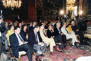 Enzo Iacopino, presidente dell'Associazione della stampa parlamentare, con una delegazione del sodalizio