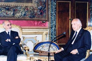 Enzo Iacopino, presidente dell'Associazione della stampa parlamentare, con una delegazione del sodalizio