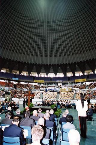 Intervento del Presidente della Repubblica all'incontro nazionale degli adulti di Azione Cattolica tenutosi nella sede del Palazzo dello Sport a Roma