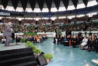 Intervento del Presidente della Repubblica all'incontro nazionale degli adulti di Azione Cattolica tenutosi nella sede del Palazzo dello Sport a Roma