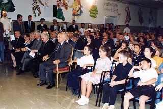 Roma, Scuola elementare "Principe di Piemonte": intervento del Presidente della Repubblica all'inaugurazione dell'anno scolastico 1998-1999 e trasmissione in diretta televisiva del messaggio agli studenti