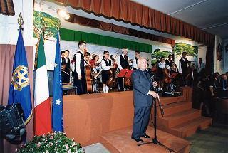 Roma, Scuola elementare "Principe di Piemonte": intervento del Presidente della Repubblica all'inaugurazione dell'anno scolastico 1998-1999 e trasmissione in diretta televisiva del messaggio agli studenti