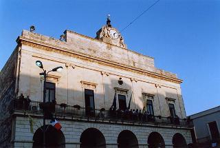 Maglie (Lecce): intervento del Presidente della Repubblica per l'inaugurazione del monumento in ricordo di Aldo Moro, nel ventennale del suo assassinio