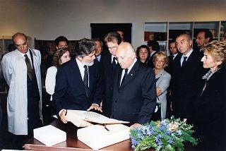 Ferrara: intervento del Presidente della Repubblica all'inaugurazione della Mostra dedicata a Dosso Dossi e successivo incontro con i dipendenti della Cassa di Risparmio di Ferrara, in occasione del 160° anniversario di fondazione dell'Istituto