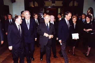 Ferrara: intervento del Presidente della Repubblica all'inaugurazione della Mostra dedicata a Dosso Dossi e successivo incontro con i dipendenti della Cassa di Risparmio di Ferrara, in occasione del 160° anniversario di fondazione dell'Istituto