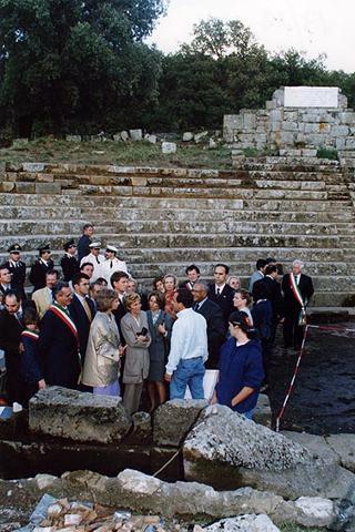 Visita della Regina di Spagna e della signorina Scalfaro agli scavi di Tuscolo (Roma)