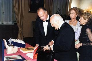 Pranzo in onore delle LL.MM. il Re e la Regina di Spagna