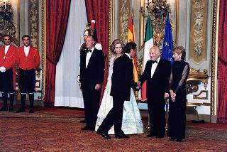 Pranzo in onore delle LL.MM. il Re e la Regina di Spagna