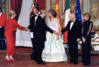 Pranzo in onore delle LL.MM. il Re e la Regina di Spagna