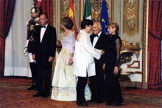 Pranzo in onore delle LL.MM. il Re e la Regina di Spagna