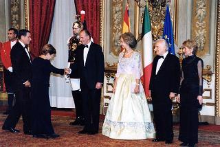Pranzo in onore delle LL.MM. il Re e la Regina di Spagna