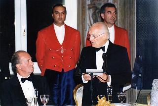 Pranzo in onore delle LL.MM. il Re e la Regina di Spagna